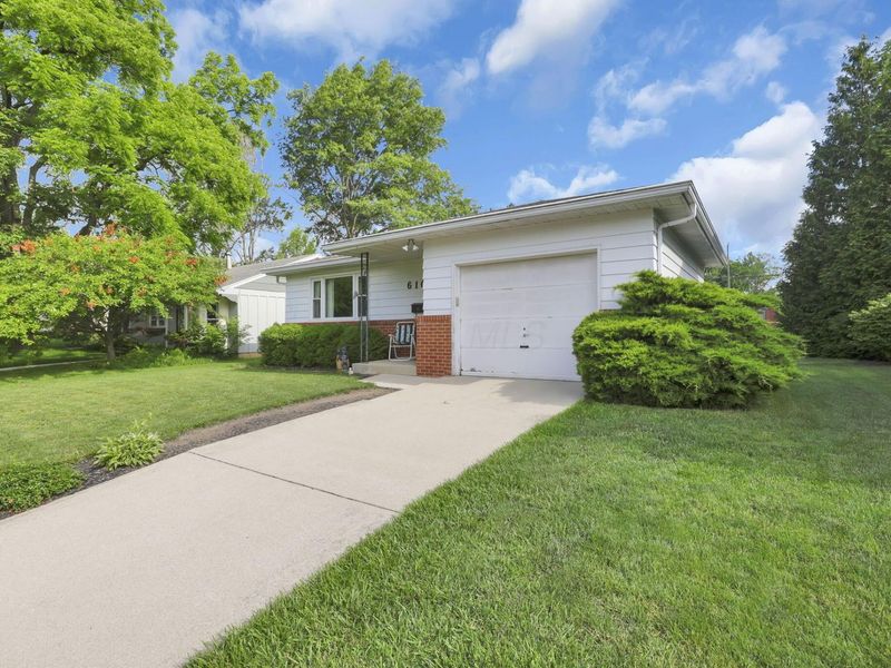 610 W 9th Street , Marysville, OH 43040 Photo 3