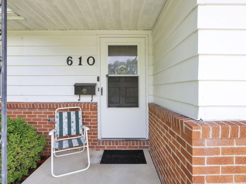 610 W 9th Street , Marysville, OH 43040 Photo 6