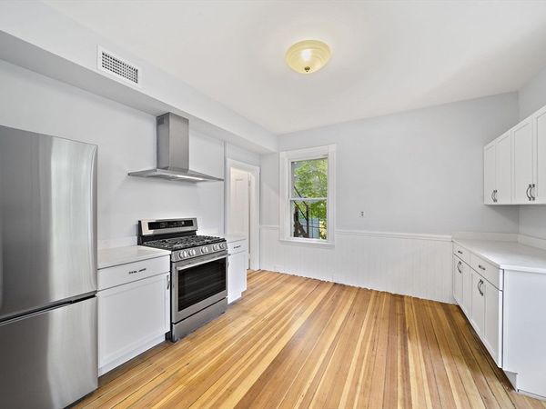 98 Boylston St, Unit 3, Brookline, MA 02445