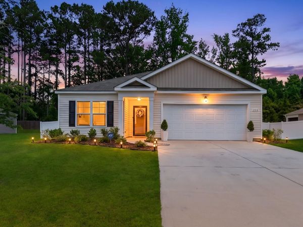 200 Seasons Trace Loop , Longs, SC 29568