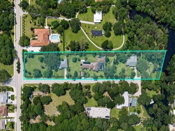 1063 SHADOWLAWN DR , NAPLES, FL 34104