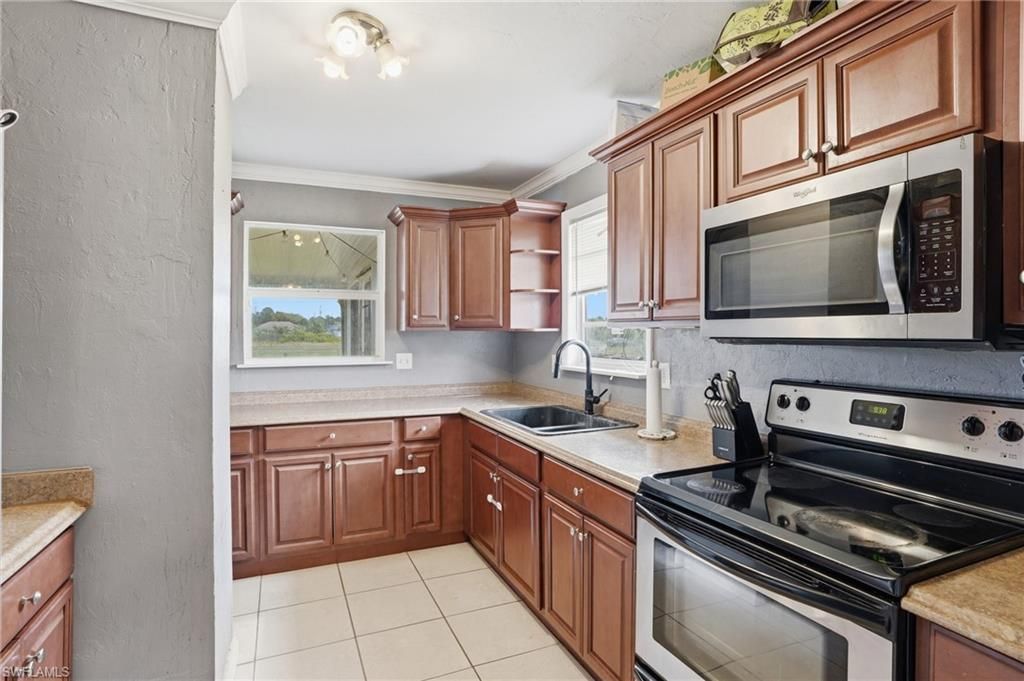 4302 7th St Sw, Lehigh Acres, FL 33976 Photo