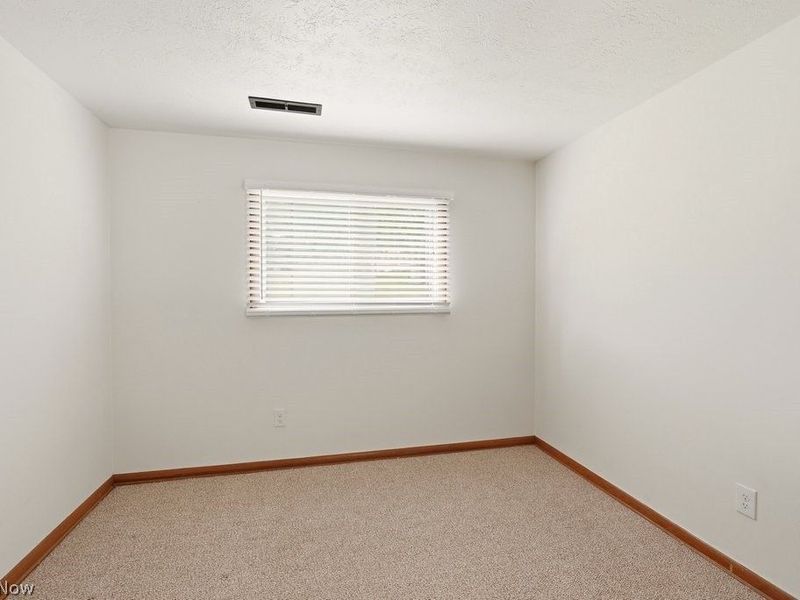 6315 Redbird Terrace, New Franklin, OH 44216 Photo 30