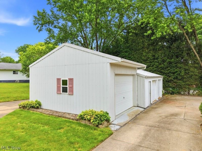 6315 Redbird Terrace, New Franklin, OH 44216 Photo 5