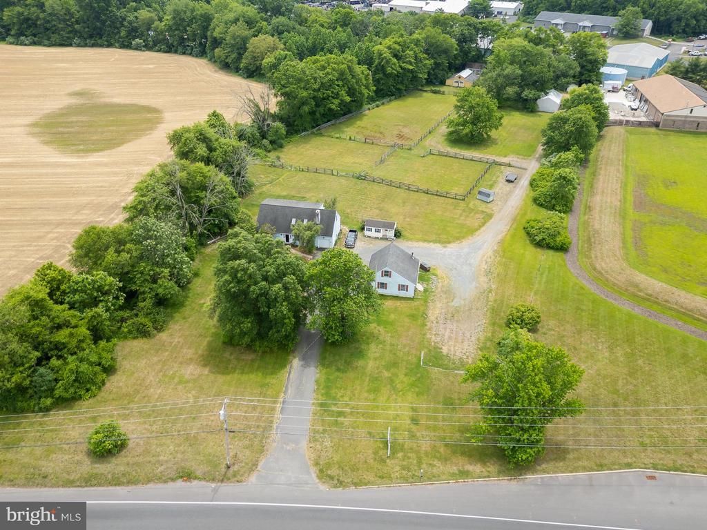 911 Monmouth , Cream Ridge, NJ 08514 Main Photo