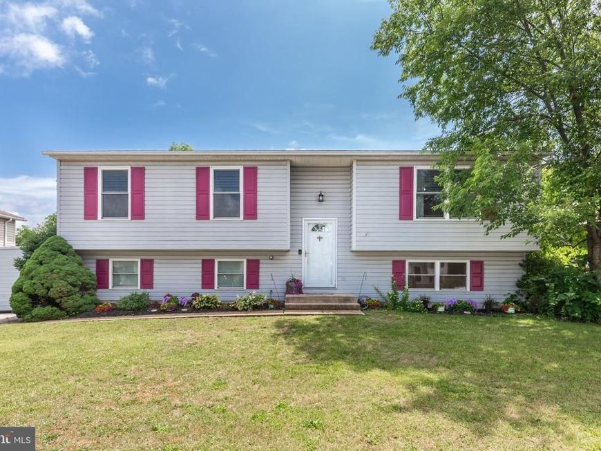213 Roth Avenue , Taneytown, MD 21787 Main Photo
