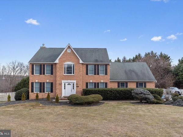 2111 WARREN WAY DRIVE , WESTMINSTER, MD 21157