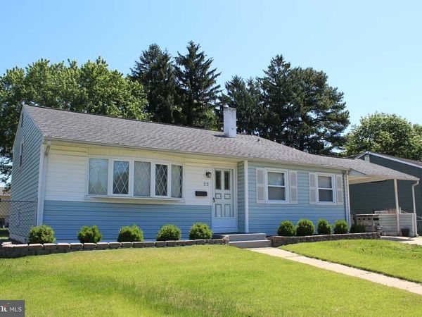 22 CAROLE ROAD, NEWARK, DE 19713