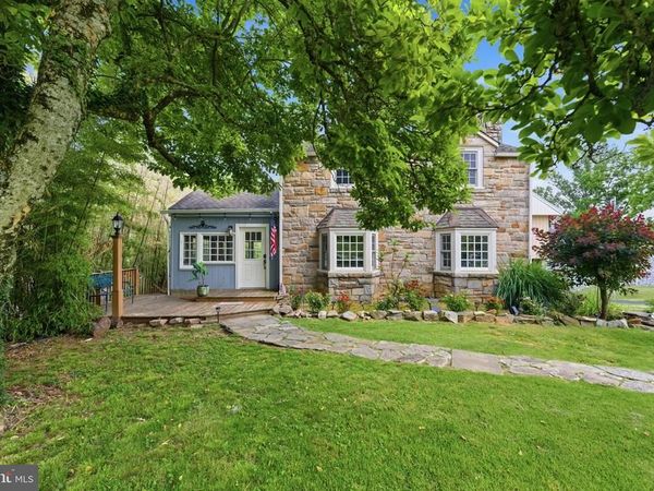 4240 FAIRVIEW AVENUE , NEWTOWN SQUARE, PA 19073