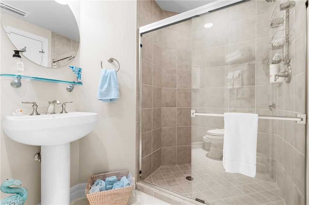 4751 West Bay Blvd , Unit 802, Estero, FL 33928 Photo