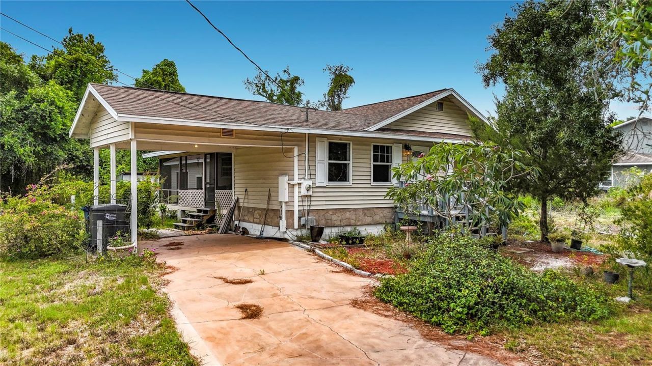 2115 S 55th Avenue E, Bradenton, FL 34203 Main Photo