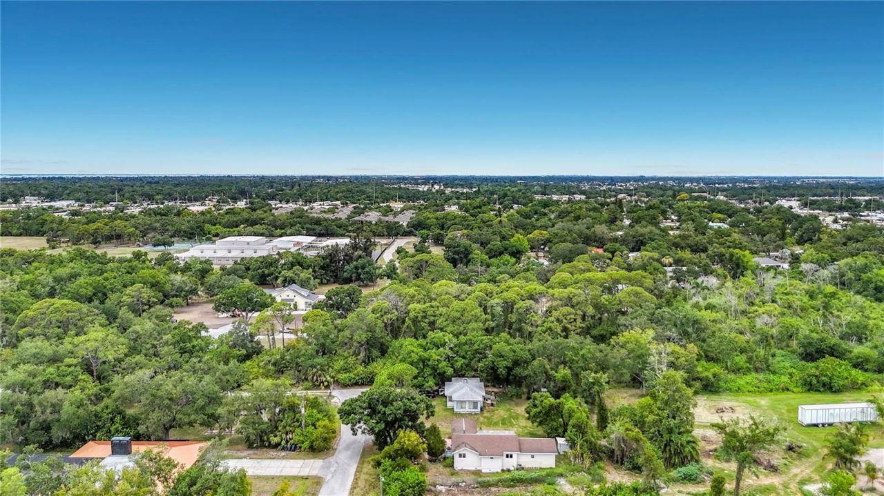 2115 S 55th Avenue E, Bradenton, FL 34203 Photo