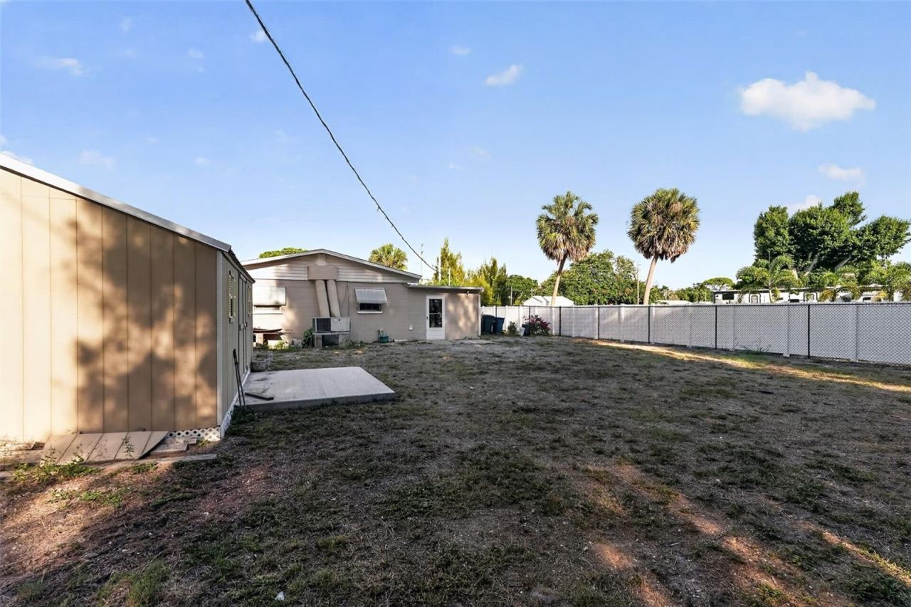 5511 3rd Street W, Bradenton, FL 34207 Photo