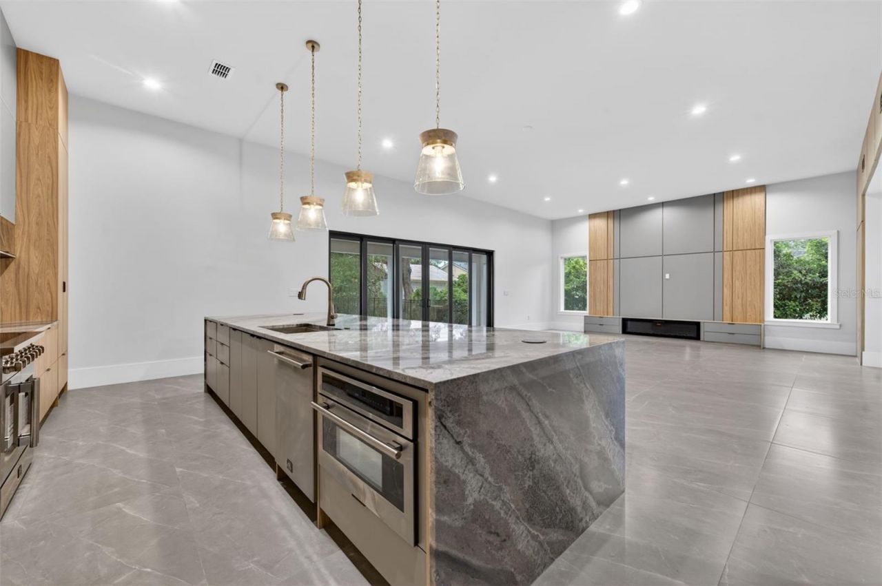 240 N Phelps Avenue, Winter Park, FL 32789 Photo