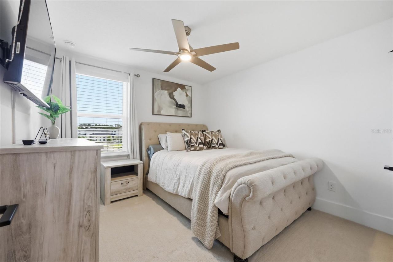 1663 Crowncrest Drive, Apopka, FL 32703 Photo