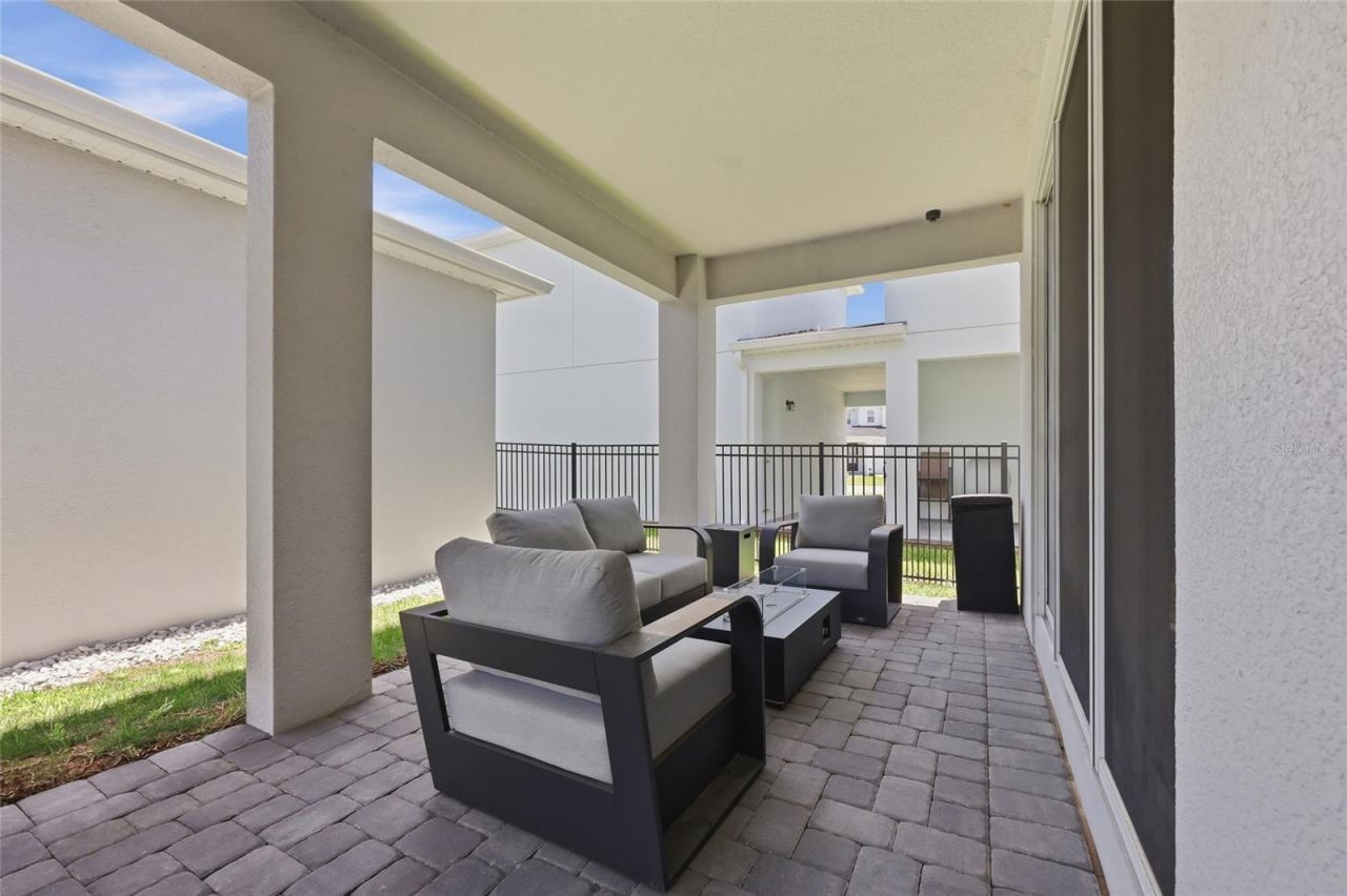 1663 Crowncrest Drive, Apopka, FL 32703 Photo