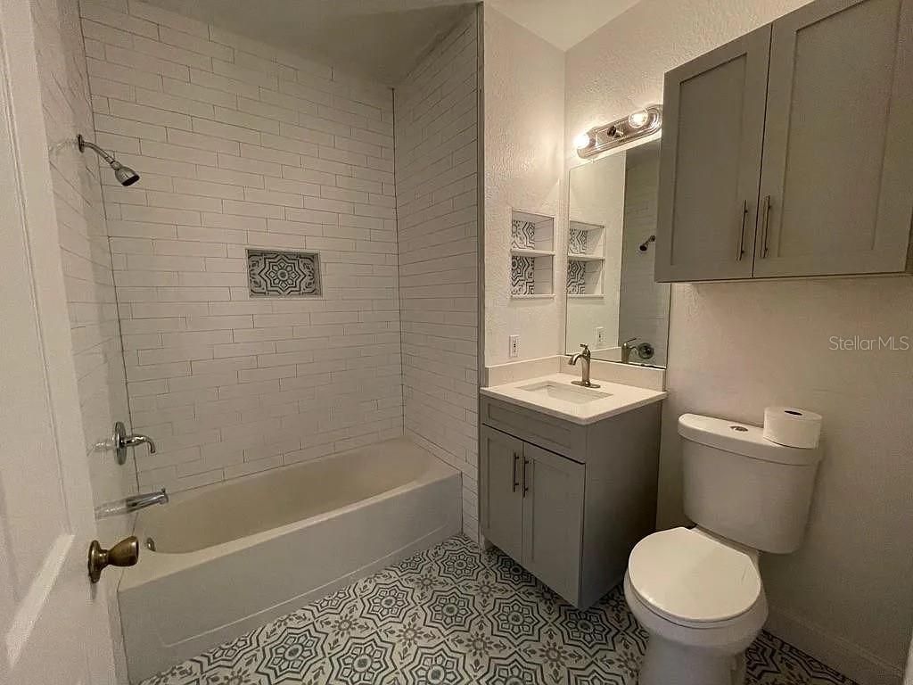 5821 Legacy Crescent Place , Unit 102, Riverview, FL 33578 Photo