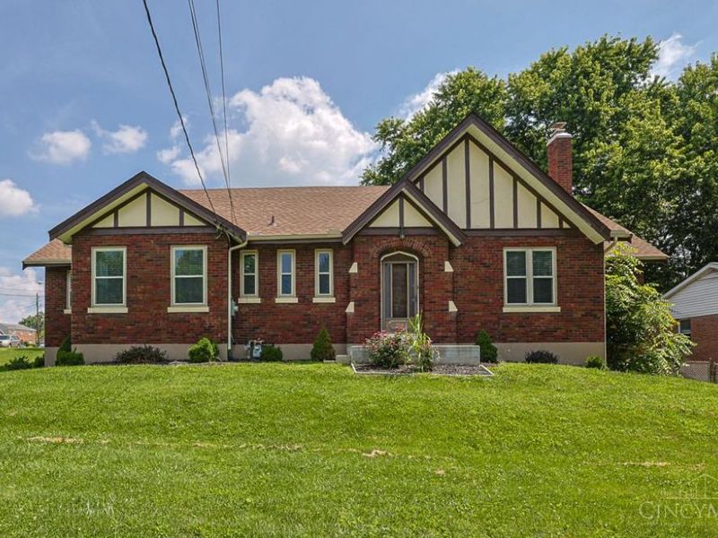 3247 Autumn Lane, Green Township, OH 45239 Photo 1