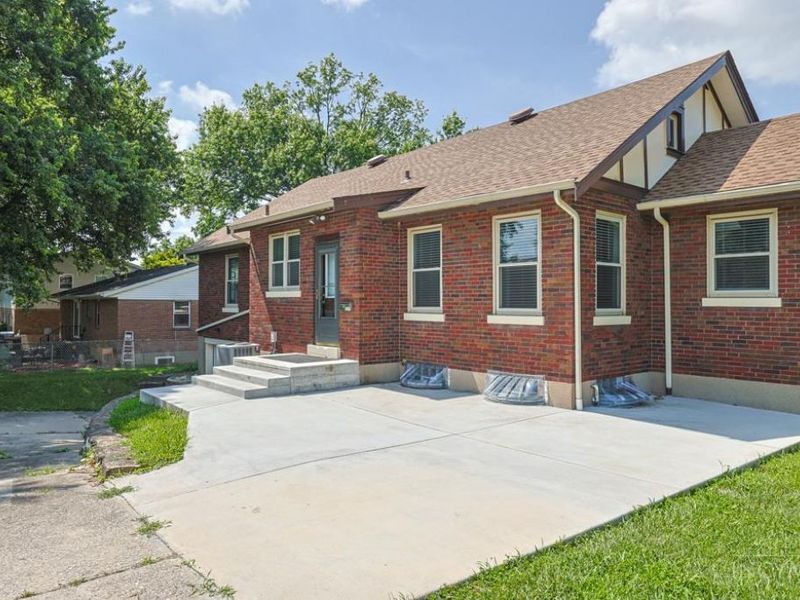 3247 Autumn Lane, Green Township, OH 45239 Photo 37