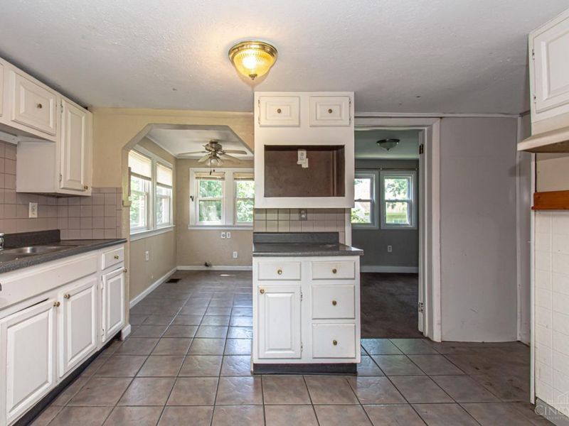 1058 Hale Avenue, Kettering, OH 45419 Photo 8