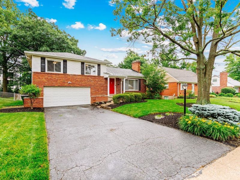 7934 Frolic Drive, Sycamore Township, OH 45236 Photo 3