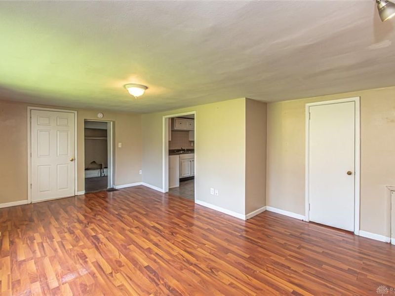 1058 Hale Avenue, Kettering, OH 45419 Photo 7