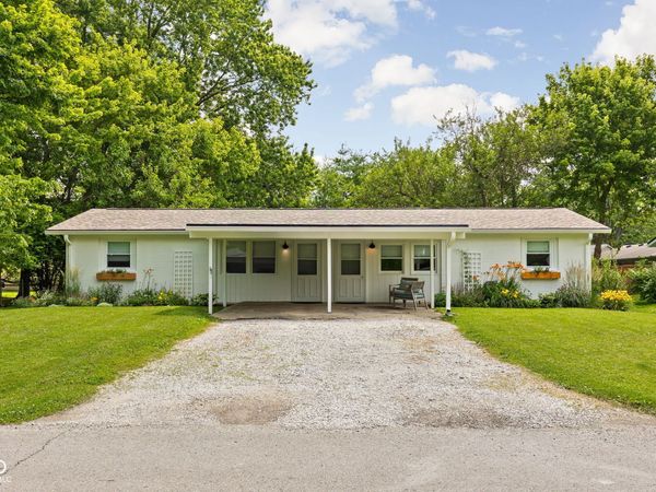 10805 Central Avenue , Carmel, IN 46280