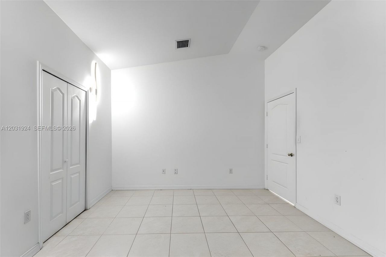 14200 SW 147th Ct , Miami, FL 33196 Photo