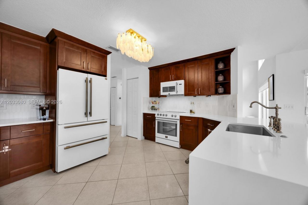 18018 SW 30th Ct , Miramar, FL 33029 Photo