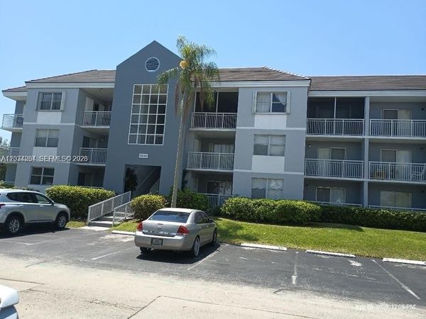 8540 SW 212th St , Unit 202, Cutler Bay, FL 33189
