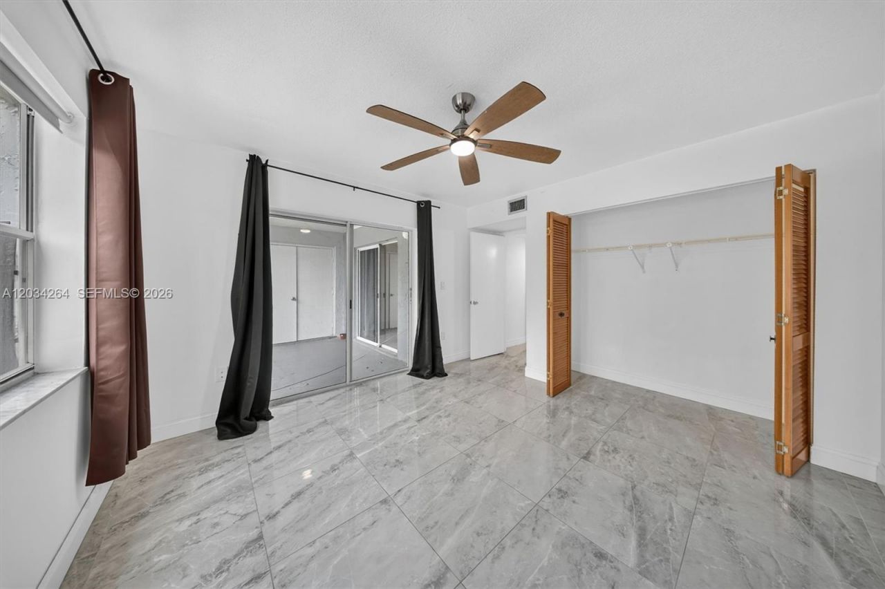 8540 SW 212th St, Unit 202, Cutler Bay, FL 33189 Photo