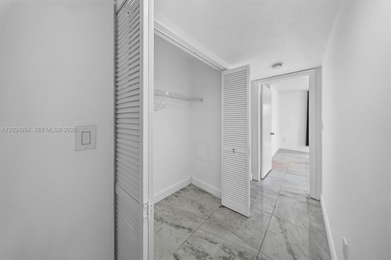 8540 SW 212th St, Unit 202, Cutler Bay, FL 33189 Photo