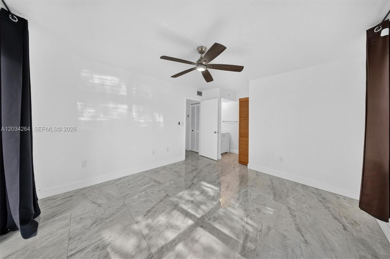 8540 SW 212th St, Unit 202, Cutler Bay, FL 33189 Photo