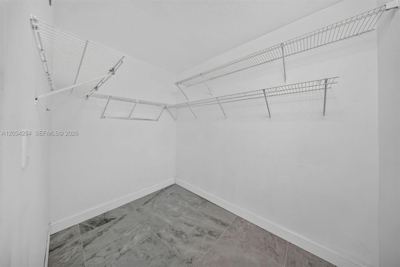 8540 SW 212th St, Unit 202, Cutler Bay, FL 33189 Photo