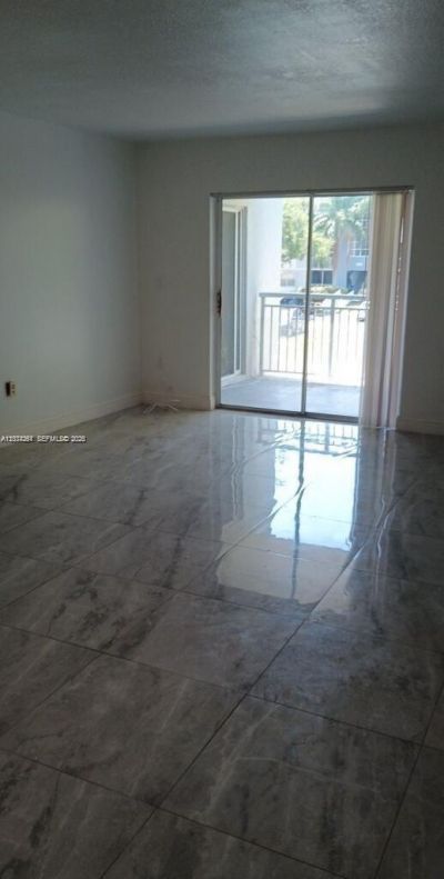 8540 SW 212th St , Unit 202, Cutler Bay, FL 33189 Photo