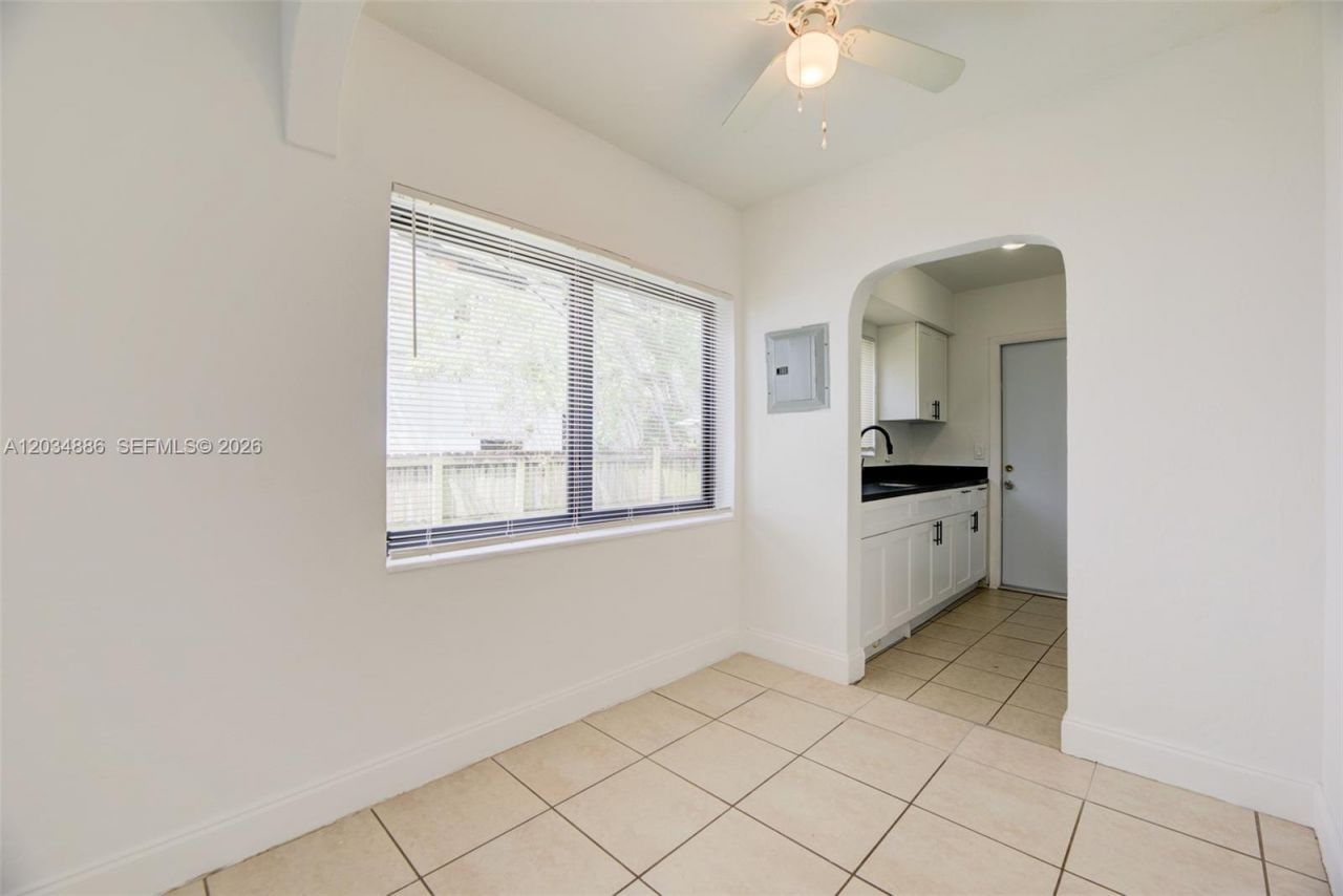 1980 Biarritz Dr , Miami Beach, FL 33141 Photo