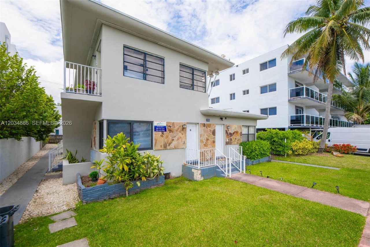 1980 Biarritz Dr , Miami Beach, FL 33141 Photo