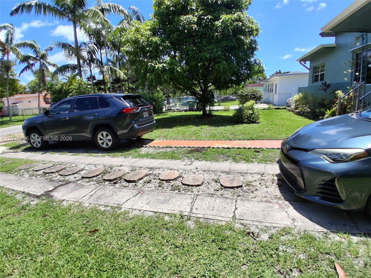 220 NW 150th St, Miami, FL 33168 Photo