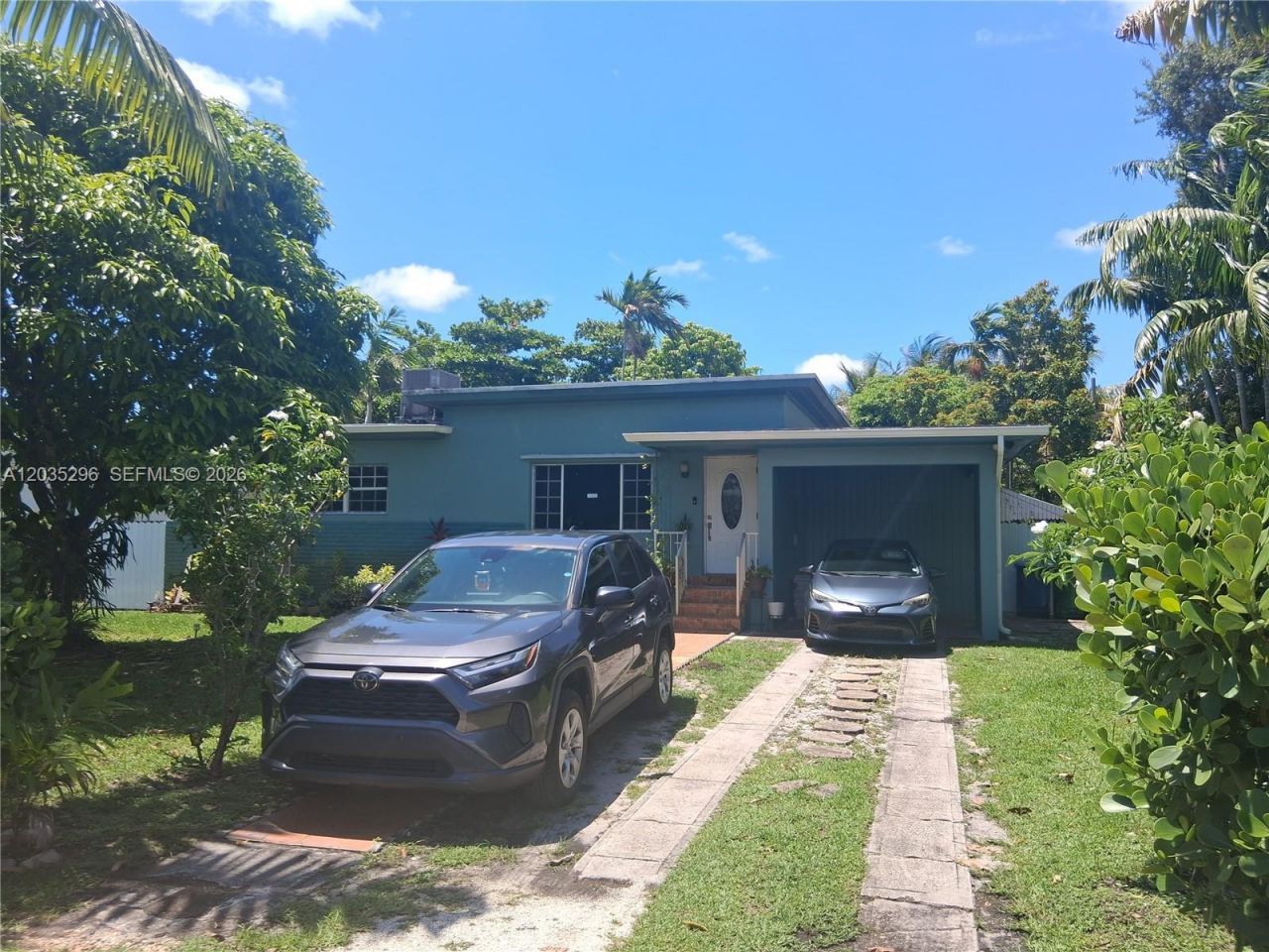 220 NW 150th St, Miami, FL 33168 Photo