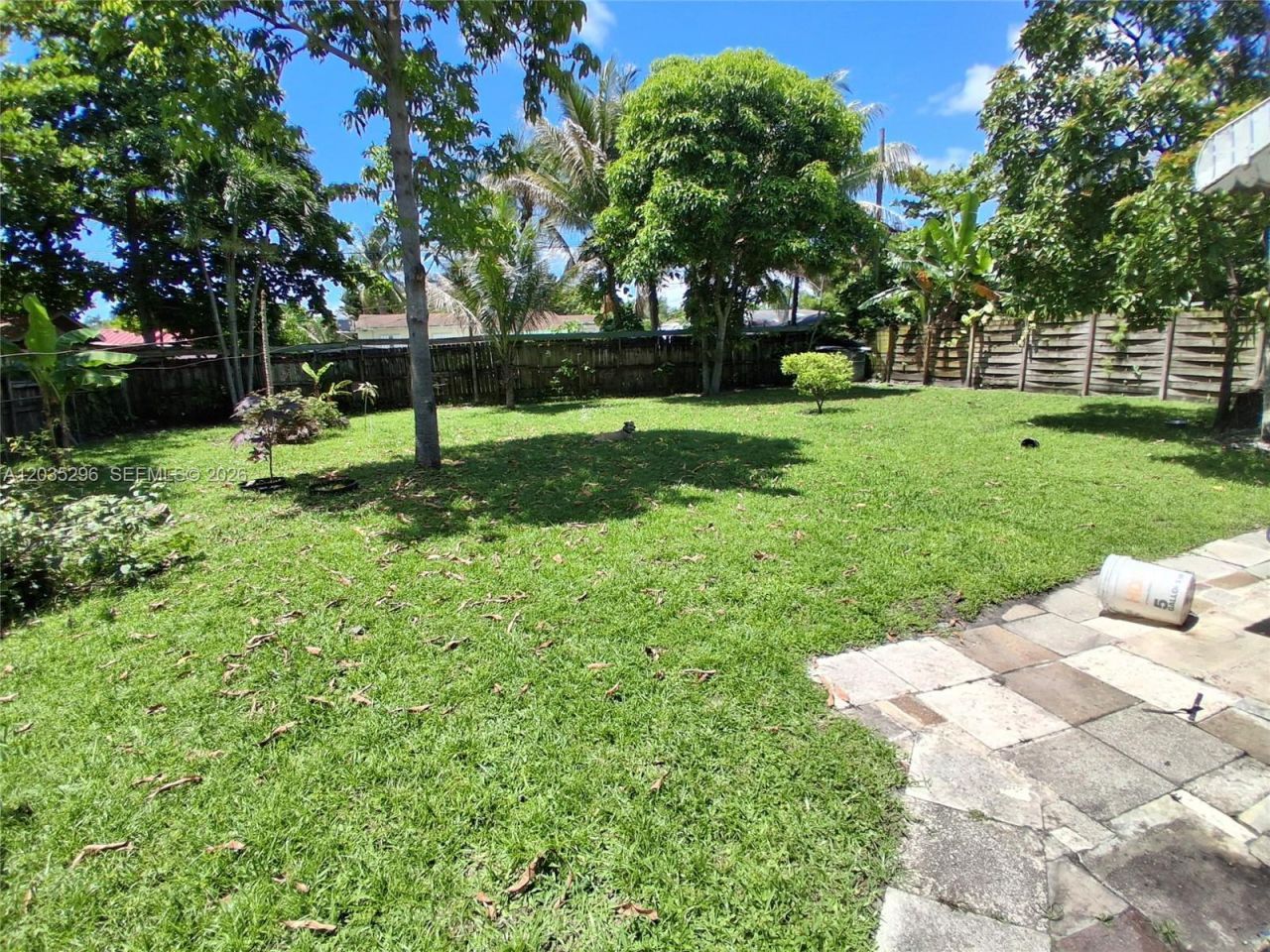 220 NW 150th St, Miami, FL 33168 Photo