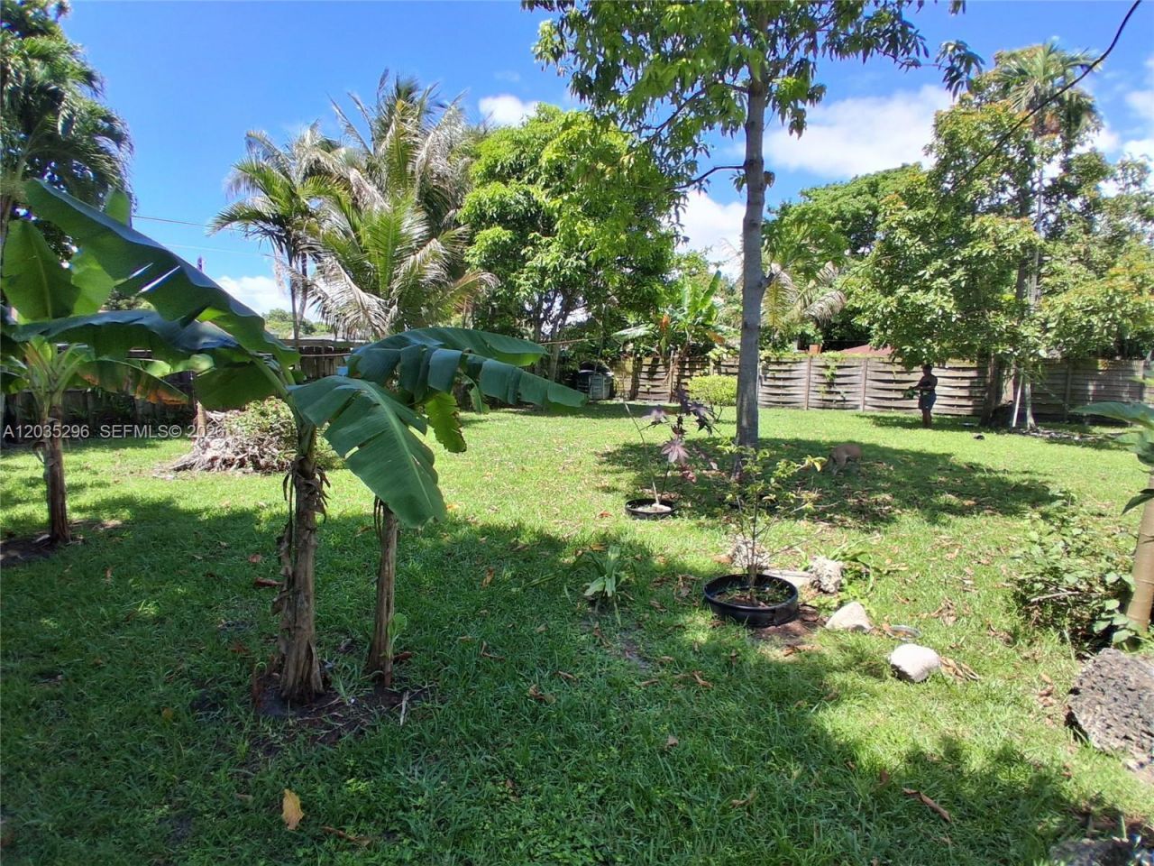 220 NW 150th St, Miami, FL 33168 Photo