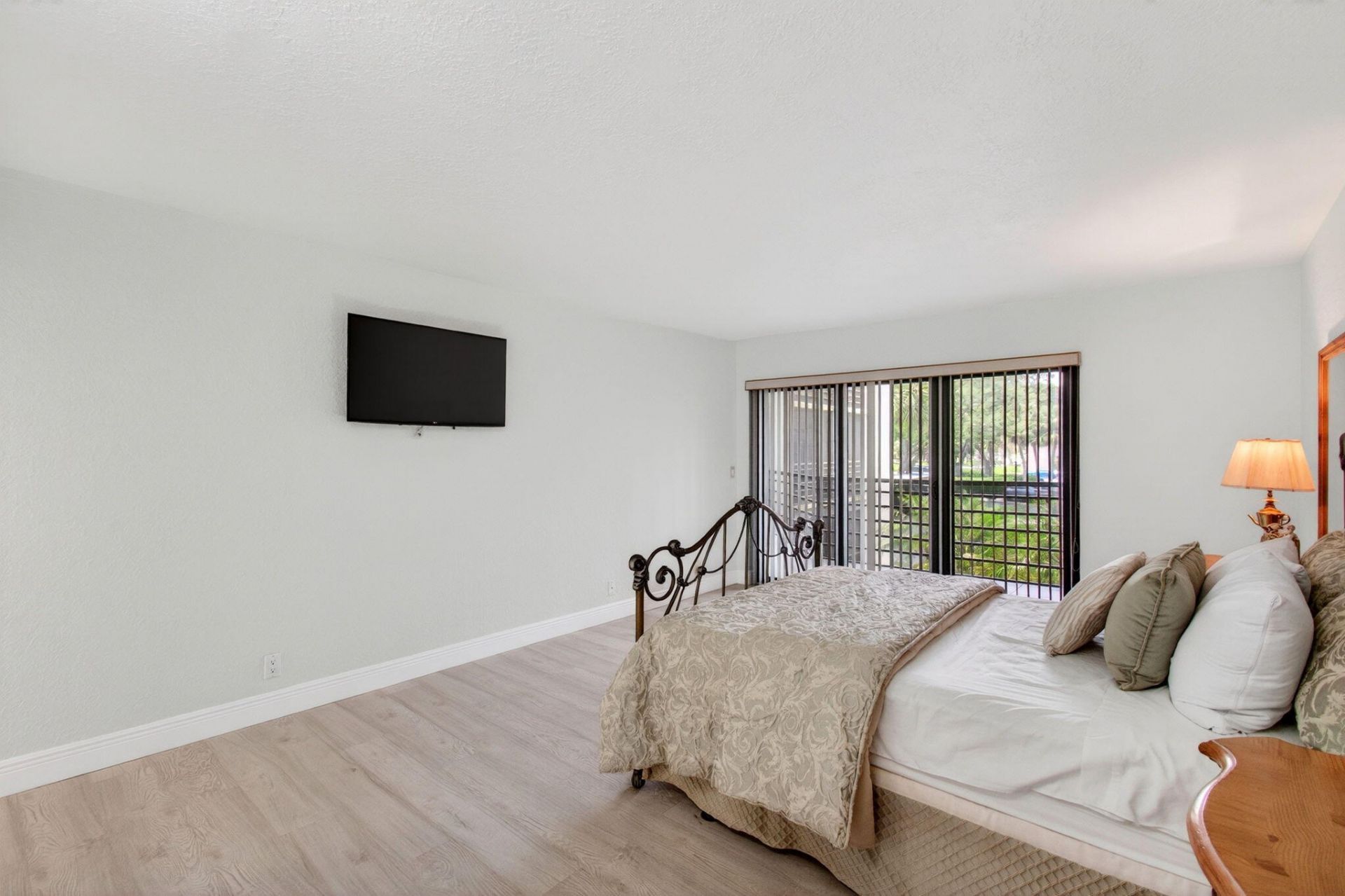 5750 Camino Del Sol, Unit 201, Boca Raton, FL 33433 Photo