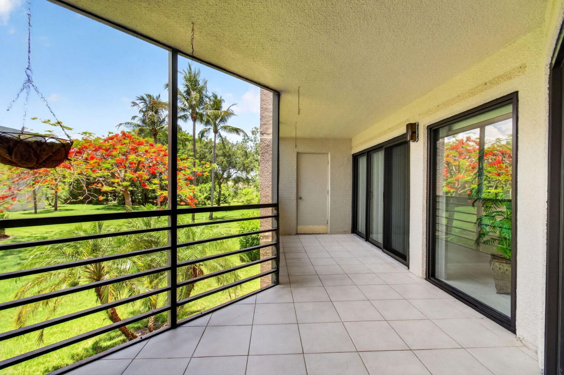 5750 Camino Del Sol, Unit 201, Boca Raton, FL 33433 Photo