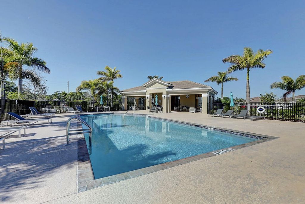 3785 NW Deer Oak Drive, Jensen Beach, FL 34957 Photo
