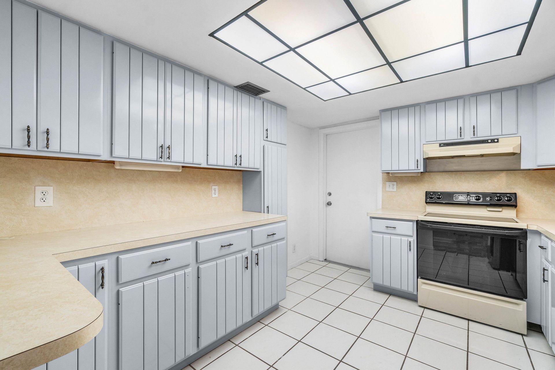 1779 NE 39th Court, Unit 1106, Pompano Beach, FL 33064 Photo