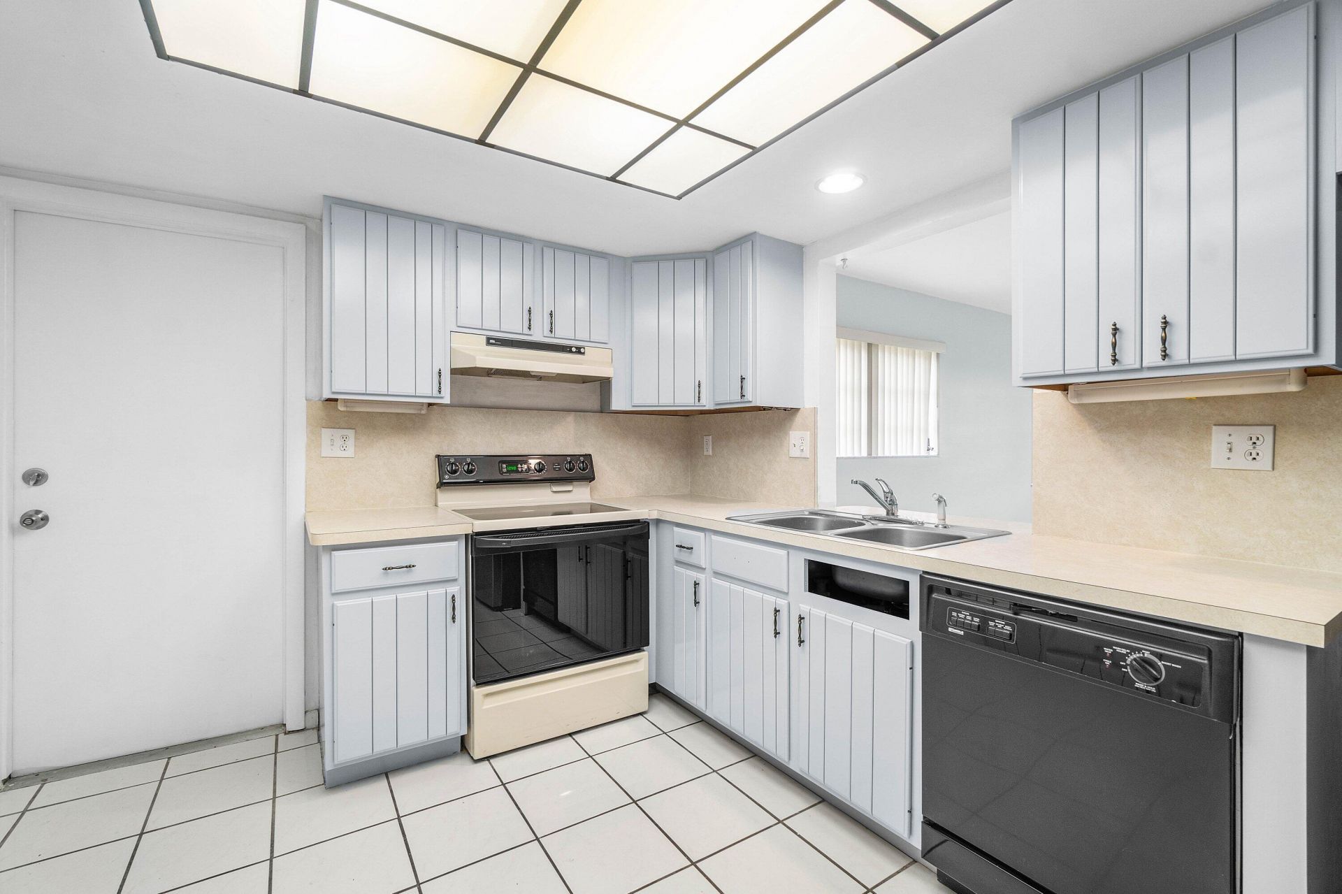1779 NE 39th Court, Unit 1106, Pompano Beach, FL 33064 Photo