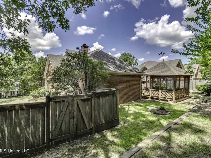 Property Image 44