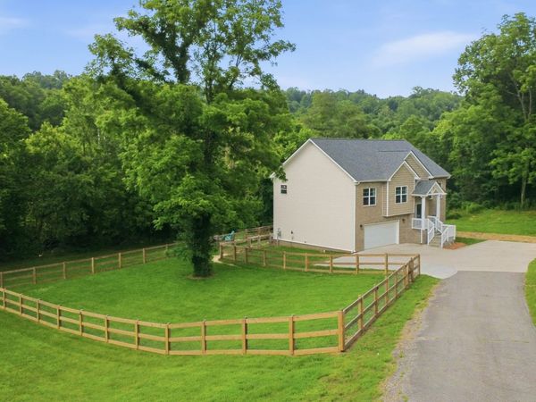4980 Shiloh Bridge Rd , Cumberland Furnace, TN 37051