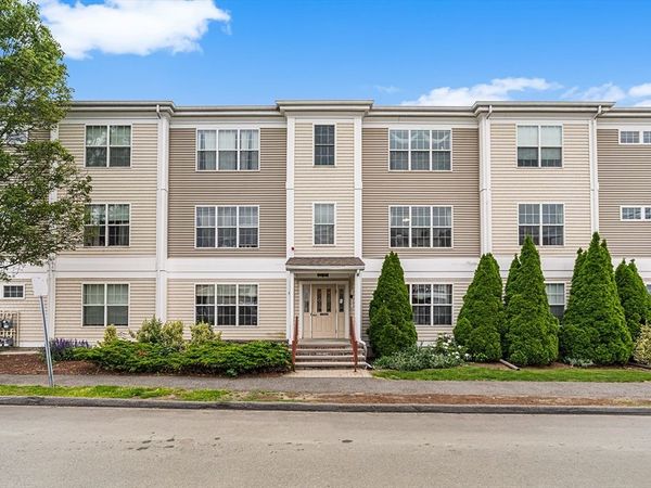 16 Margin St, Unit 5, Lynn, MA 01905