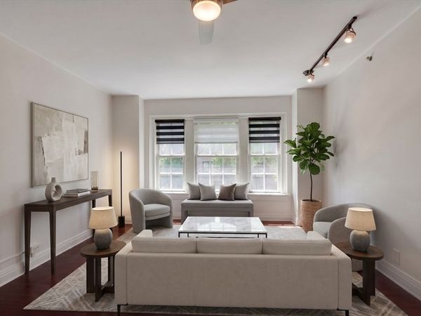 534 Beacon St, Unit 203, Boston, MA 02215
